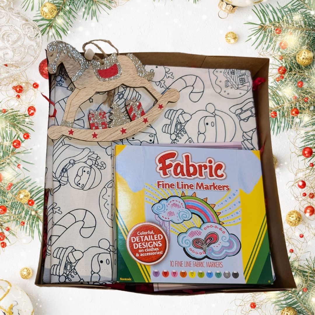 Colour-me-in Christmas aprons - Image 4