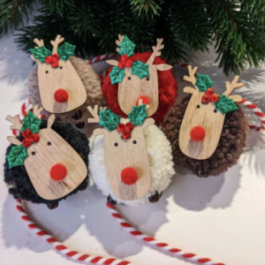 Reindeer garland