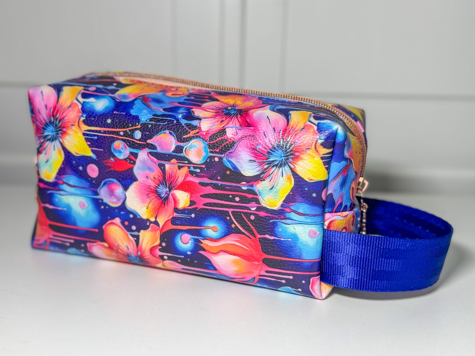 Abstract floral print boxy zipper pouch