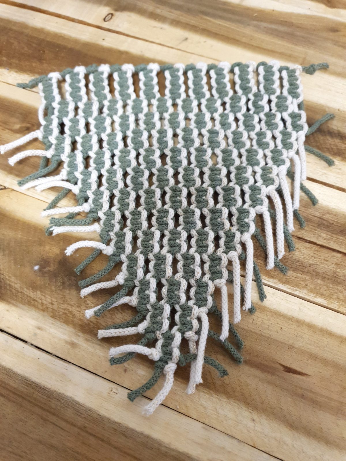 Macrame Pet Bandana's - Image 4