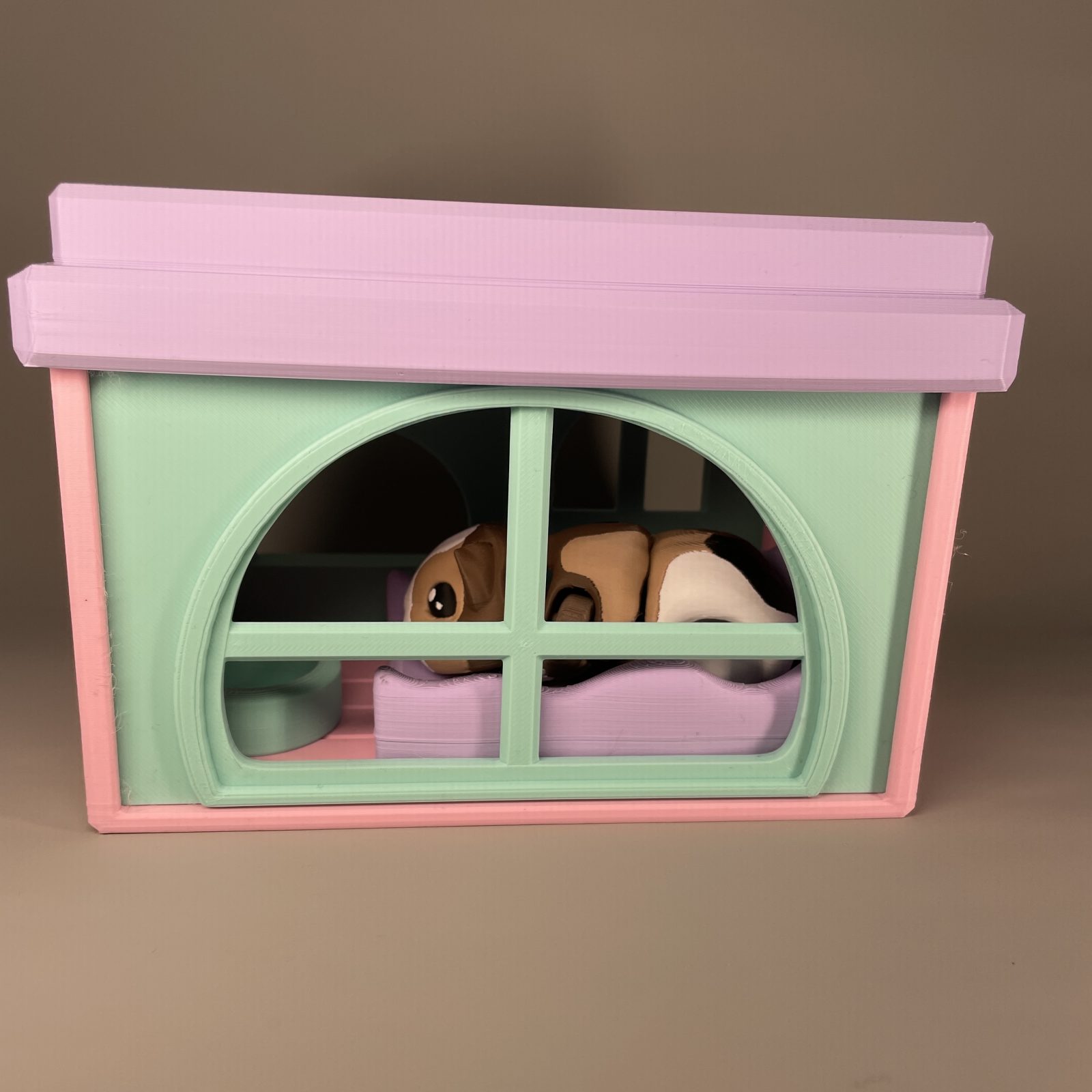 Hutch Playset - Image 5