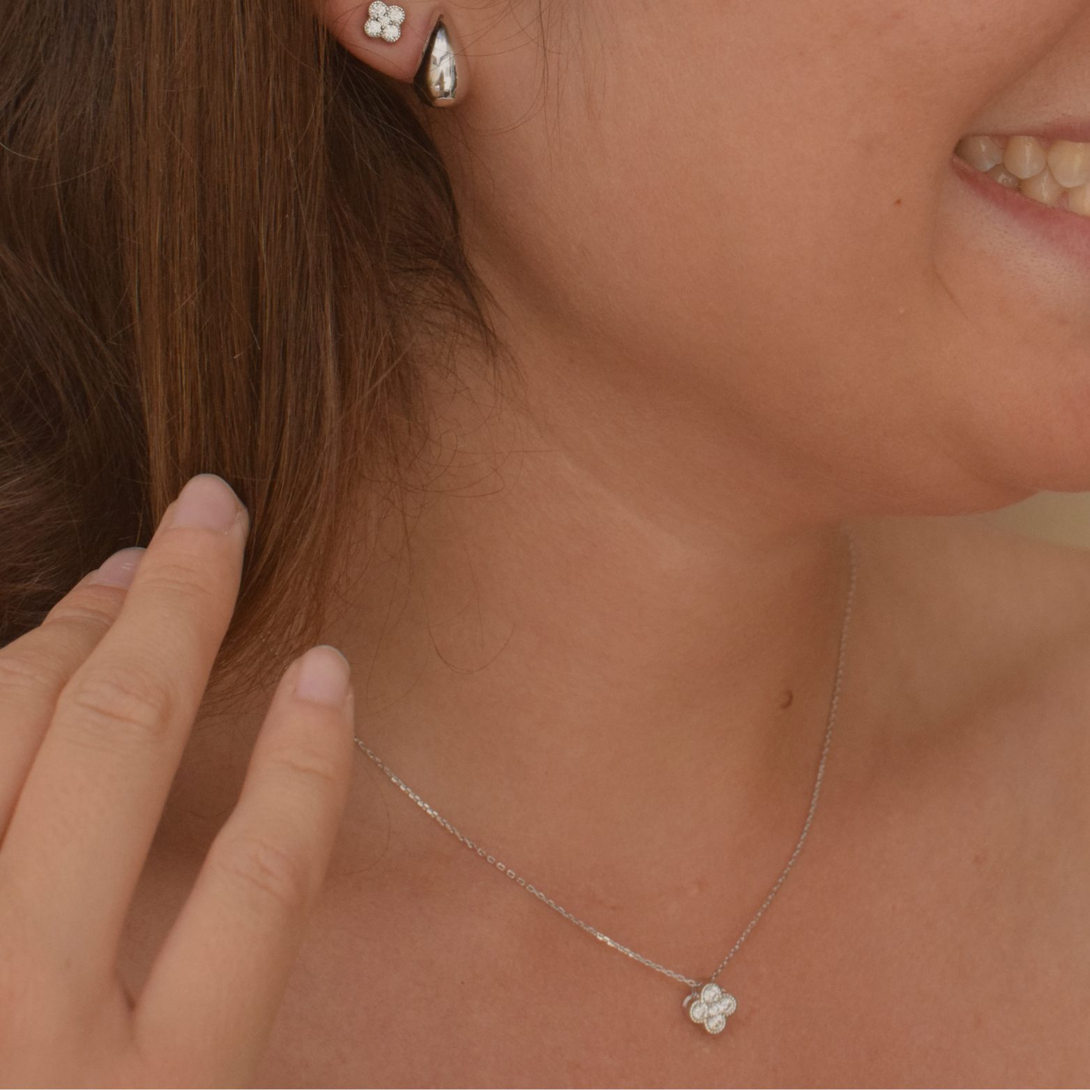 Lucky Clover Necklace - Sterling Silver - Image 2
