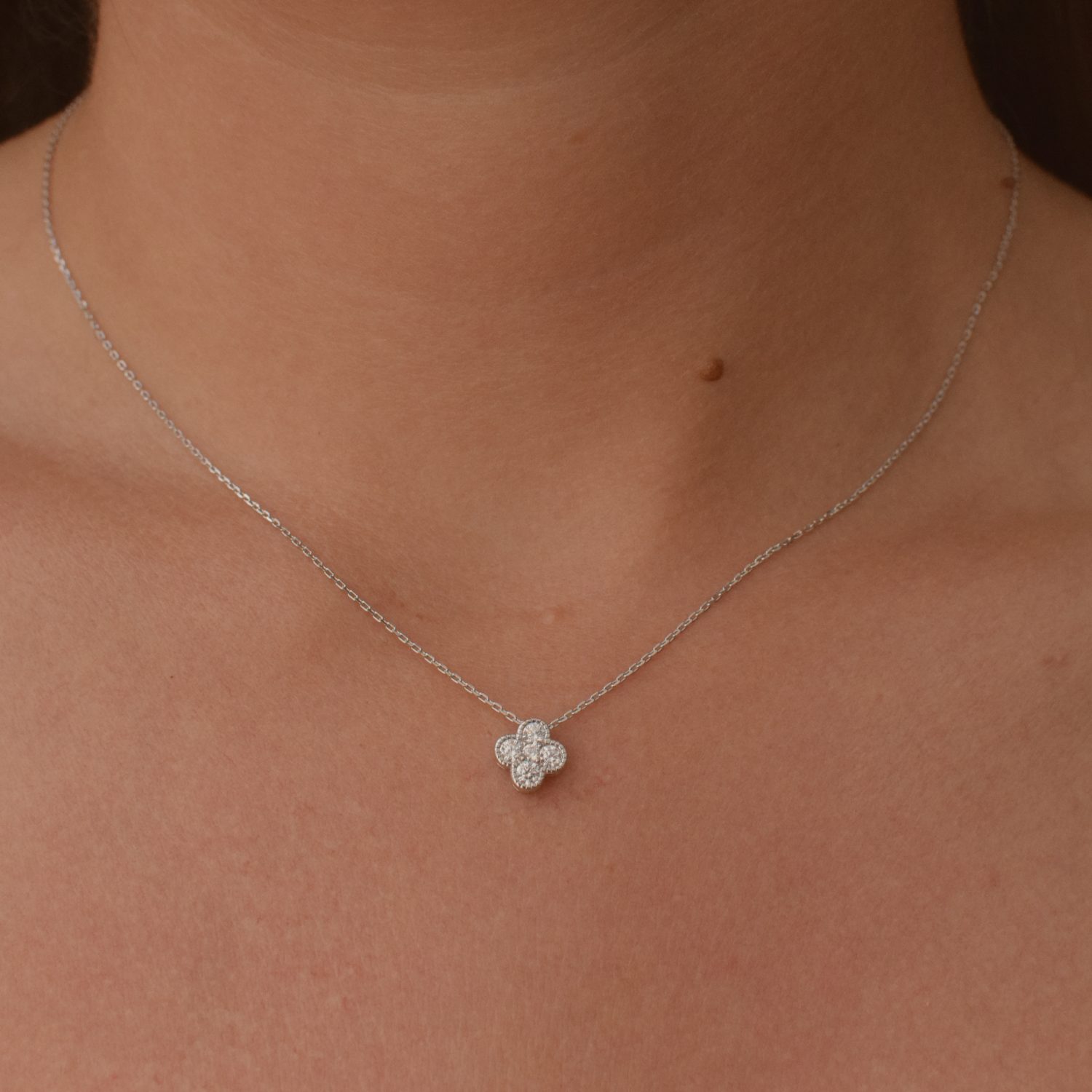 Lucky Clover Necklace - Sterling Silver - Image 3