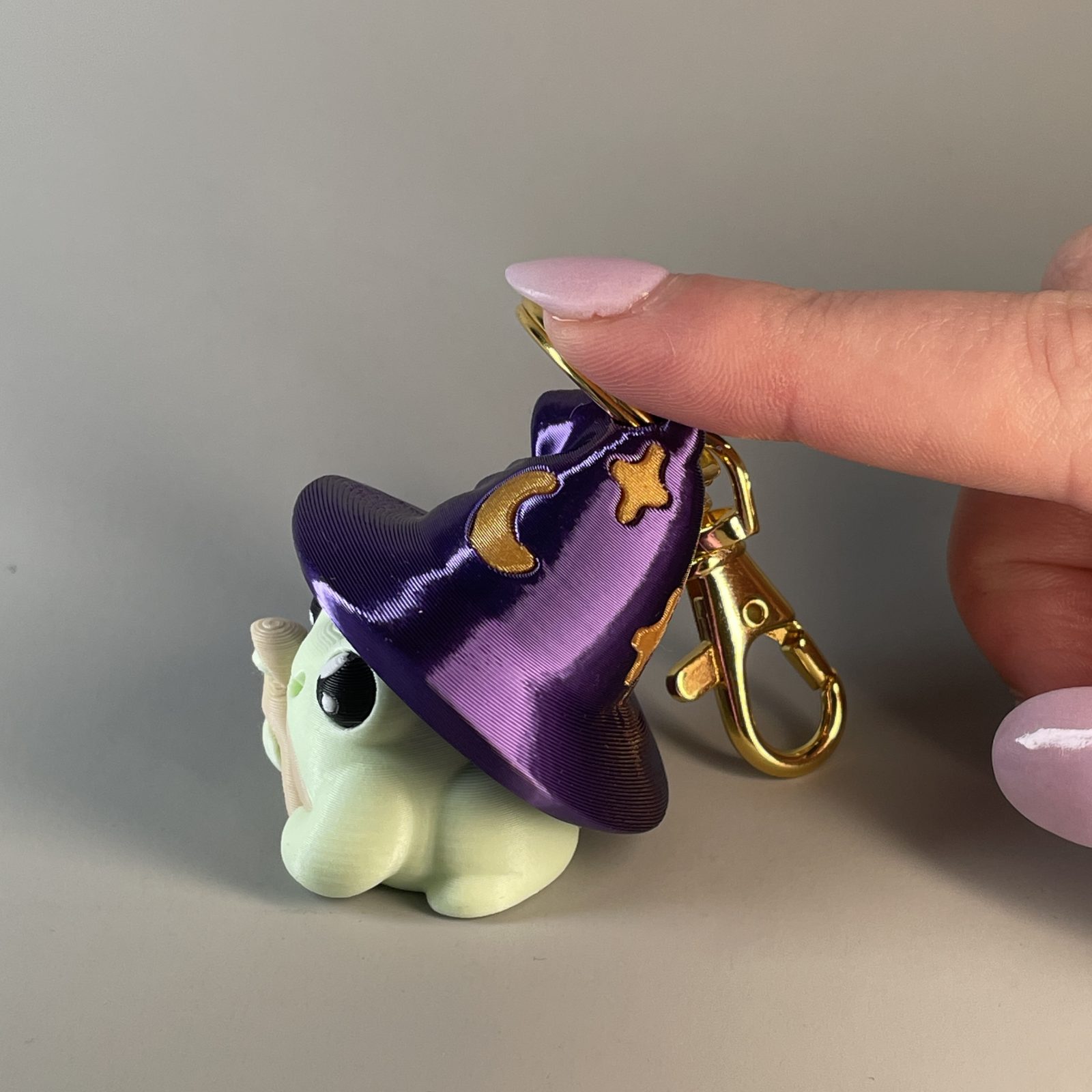 Wizard Frog Fidget Clicker Keychain - Image 5