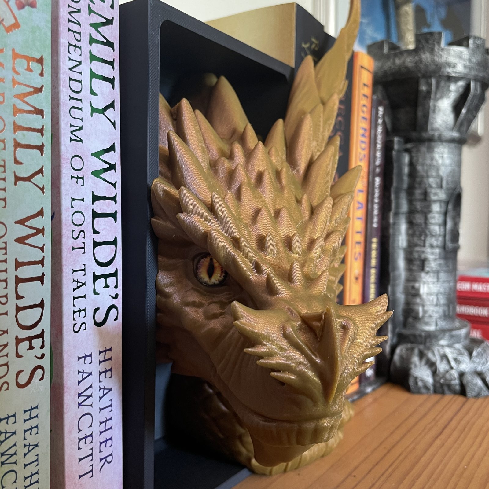 Spineguard Dragon Book Nook - Image 4
