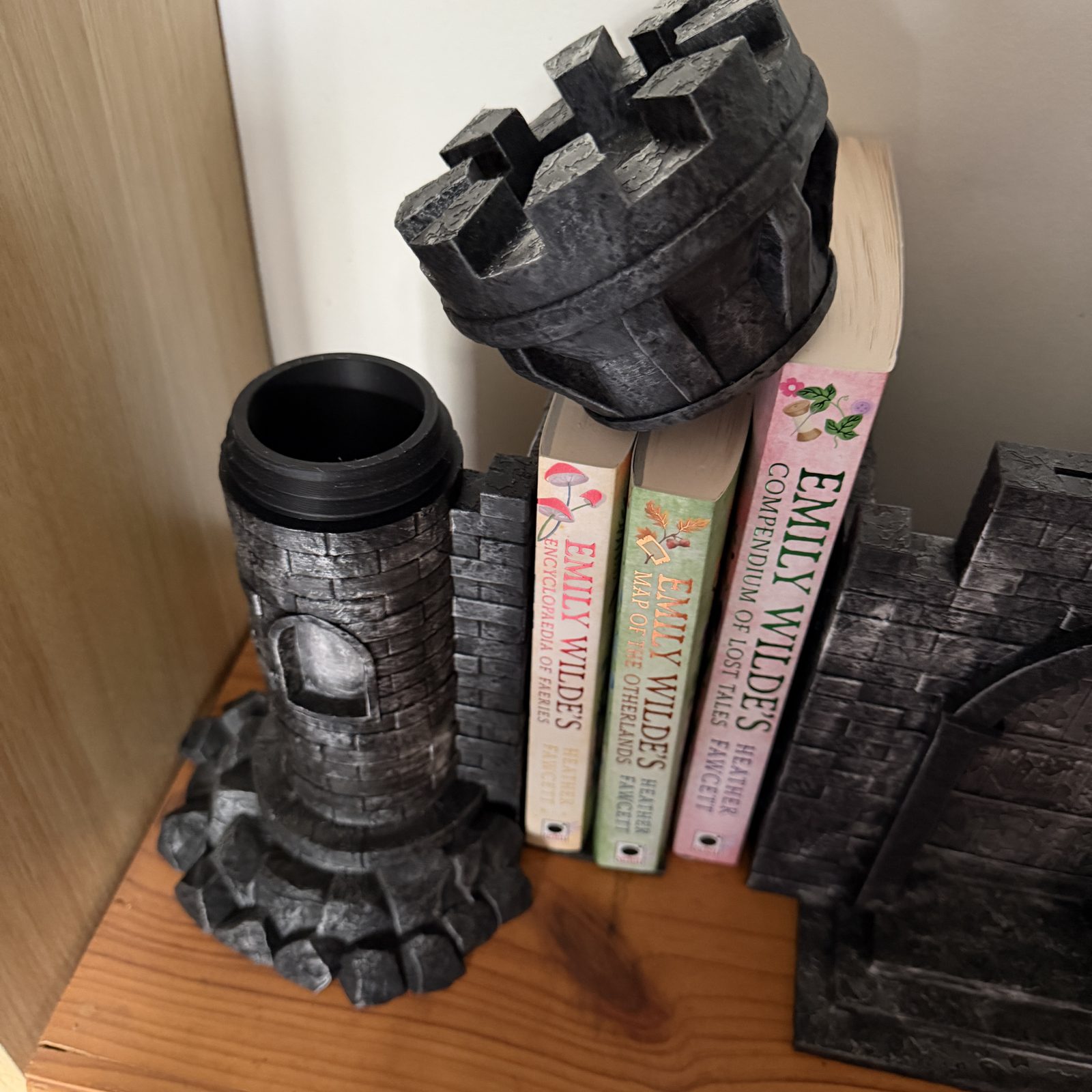 Castle Bookends Set - Image 3