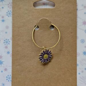 Wine glass charm approx 4cms flower purple and gold centre