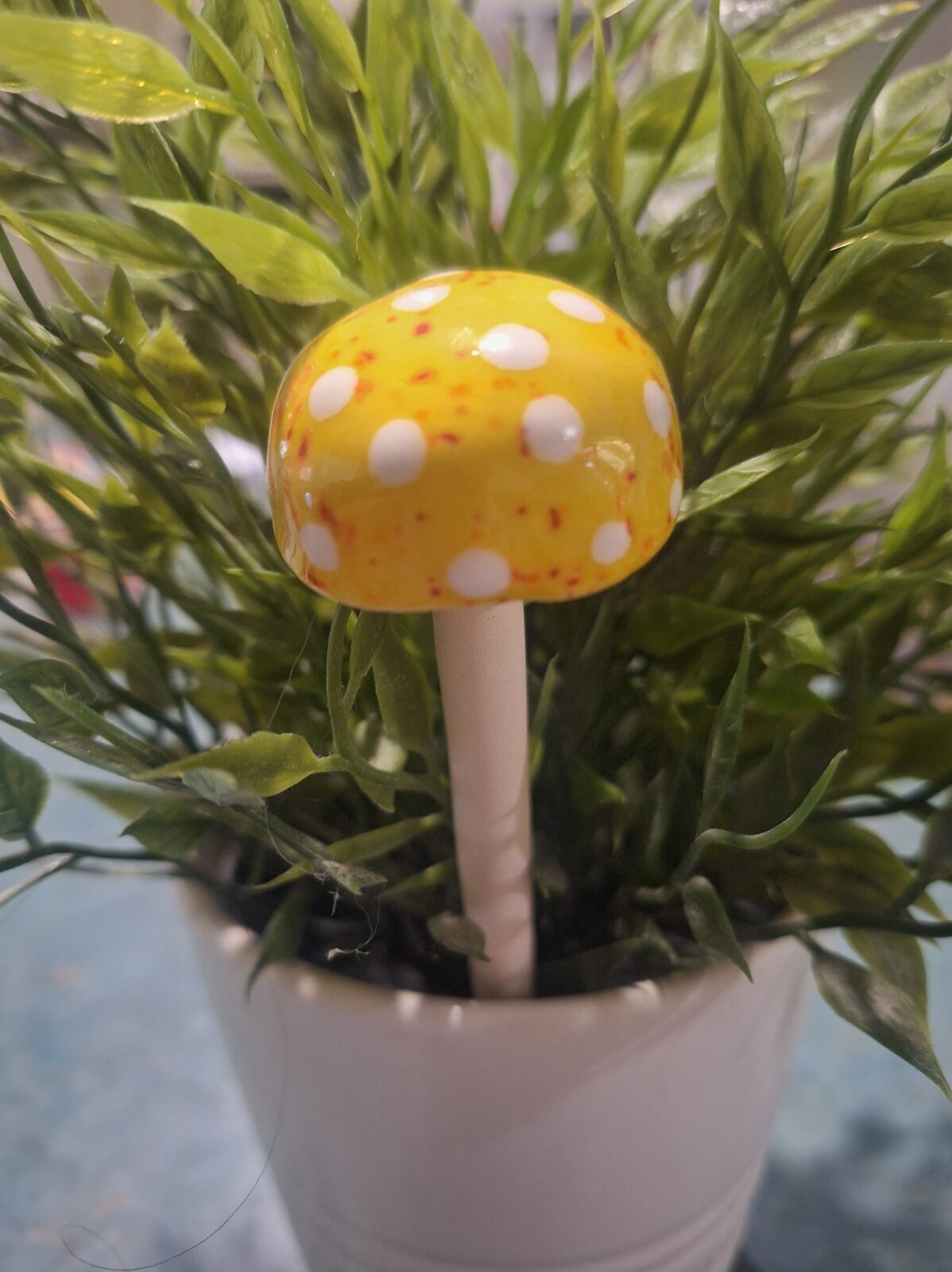 Toadstool - Yellow