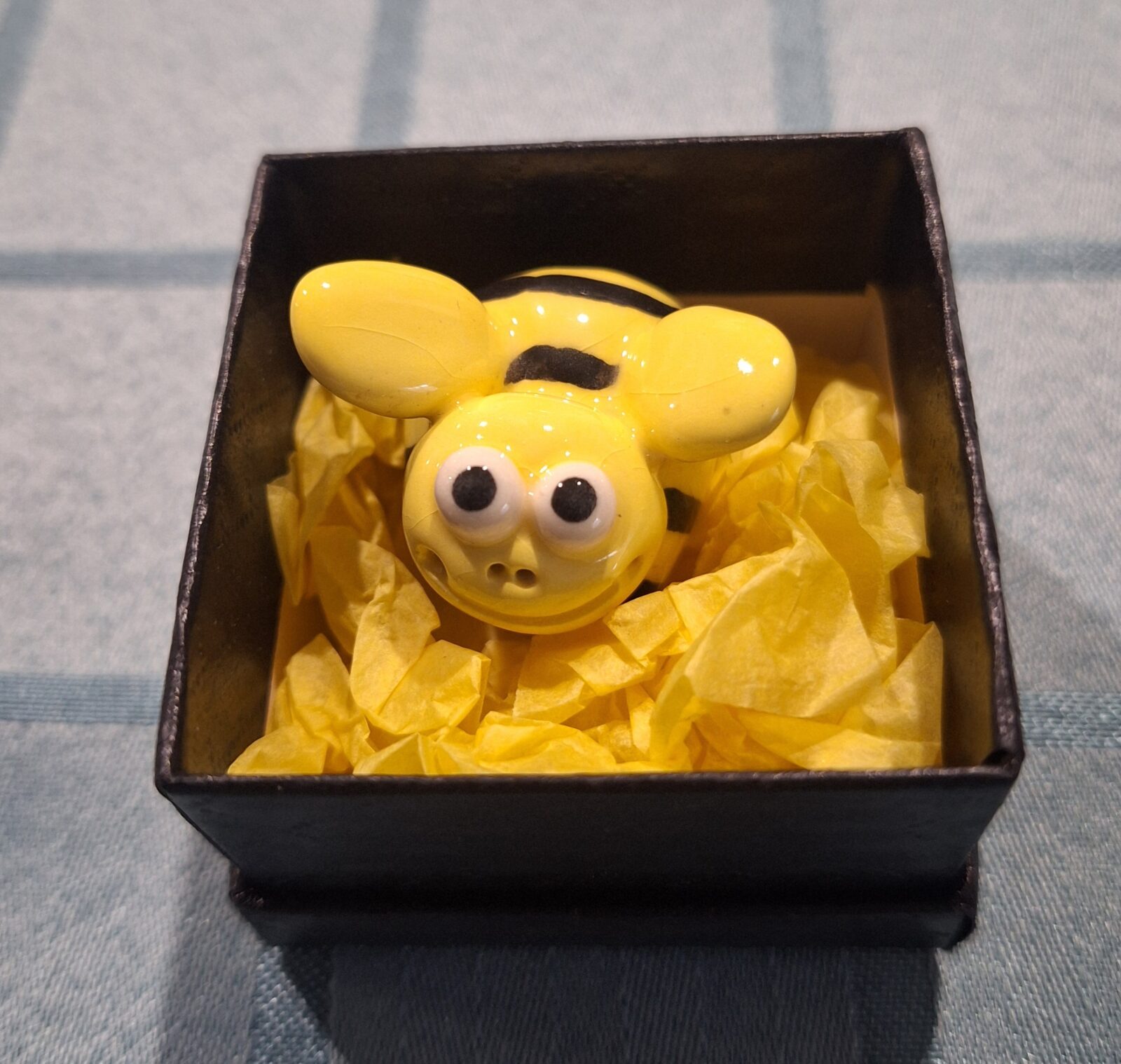 Bee - Image 2
