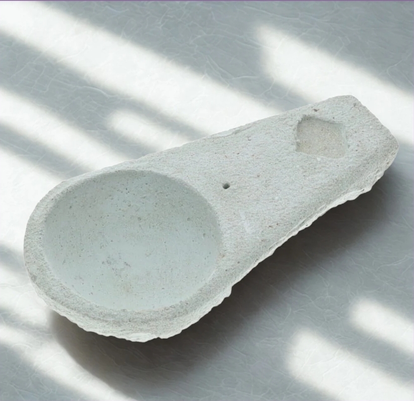 Clay Incense Rest - Image 3